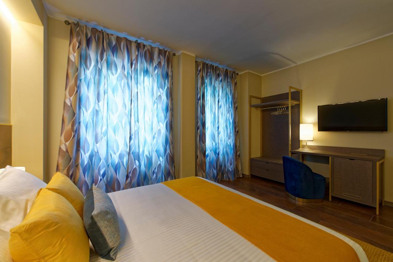 Red Ribbon Hotell Milano Eksteriør bilde